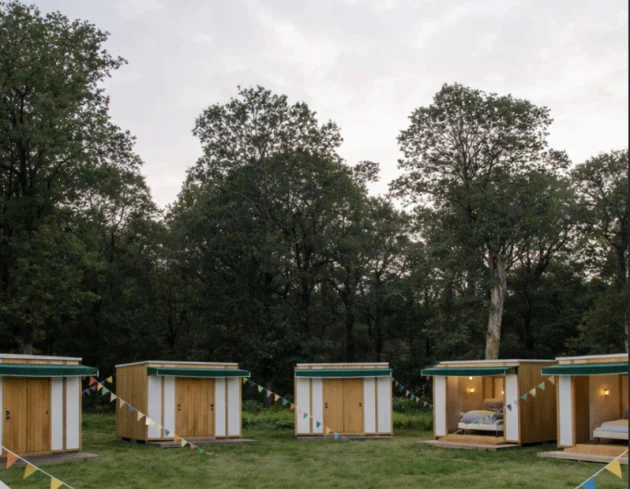 Deluxe casita exterior view 3